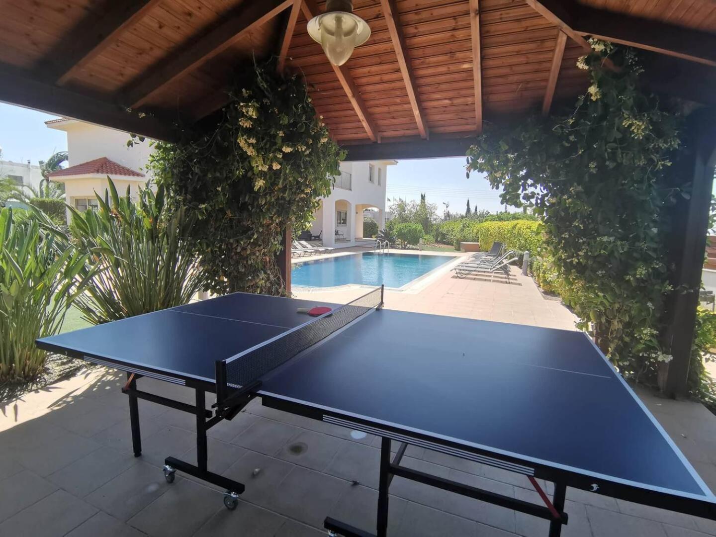 Orchard Blossom Private Villa With Pool Phrenaros ภายนอก รูปภาพ